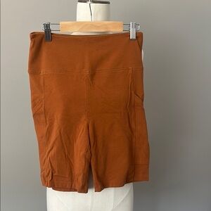 Lou & Grey Orange Bike Shorts with Textured Design